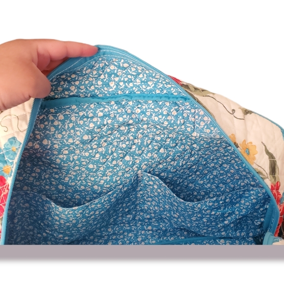 Pioneer Woman Weekender Bag - Picture 10 of 10